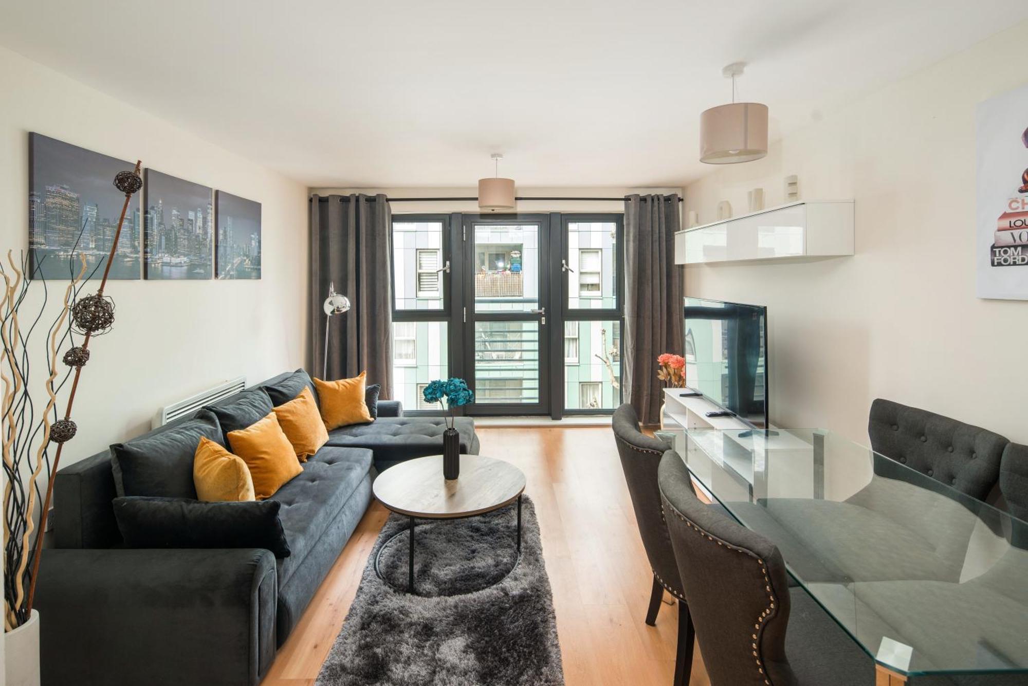 Stylish Apartment Near Central Лондон Екстериор снимка